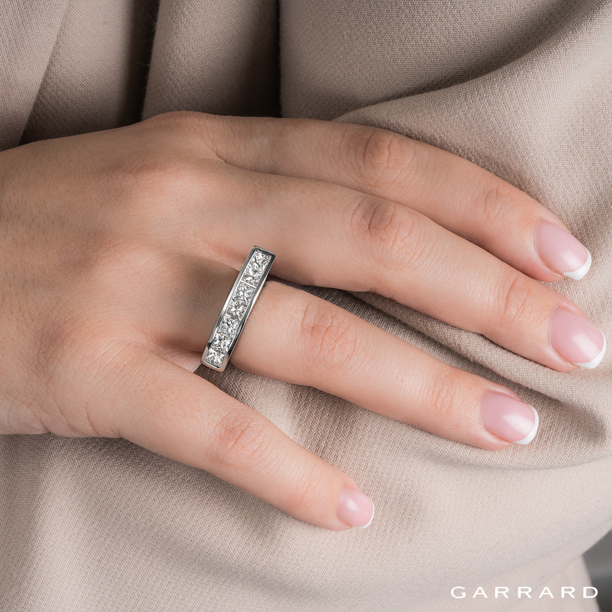 Garrard Platinum Diamond Dress Ring 1.40ct TDW